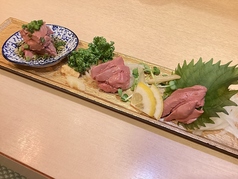 鶏のトロレバー刺し