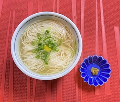 鶏ガラだしのあっさりにゅう麺