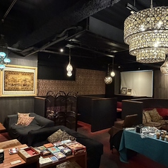 シーシャラウンジ プラーナ 名古屋栄店の雰囲気3