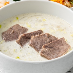 黒毛和牛ソルロンタン(牛骨スープ)