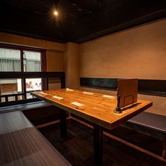 2階6名テーブル