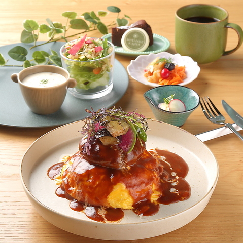 Botanical Restaurant BOTANIQ KAJIYA {^jJW