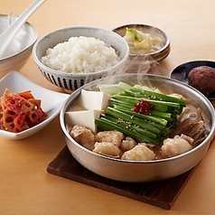 お好みの味を選べる【もつ鍋御膳】