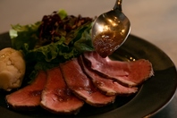 当店自慢！なめらか食感のローストビーフ♪