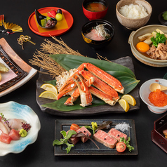 《紅〜kurenai〜》焼きタラバ蟹、ずわい蟹、仙台牛特選ロース・フィレ食べ比べ全10品◇16,500円の写真