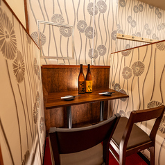 池袋駅近く個室居酒屋 焼き鳥食べ放題 & 3時間飲み放題 焼き鳥ほむら 池袋本店の雰囲気2