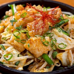 ホルモン鉄板焼き