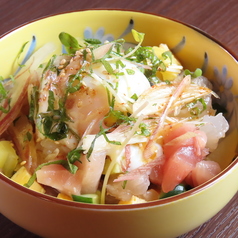 佐渡産鮮魚の海鮮ばくだん