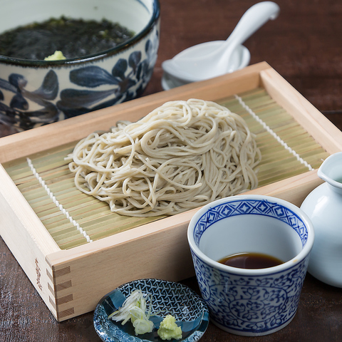 【挽きたて・打ちたての至高の風味】十割手打ち蕎麦の写真