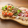 料理メニュー写真&nbsp;自家製ハム盛り合わせ