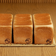 北海道美瑛“絹香”食パン(2斤サイズ)