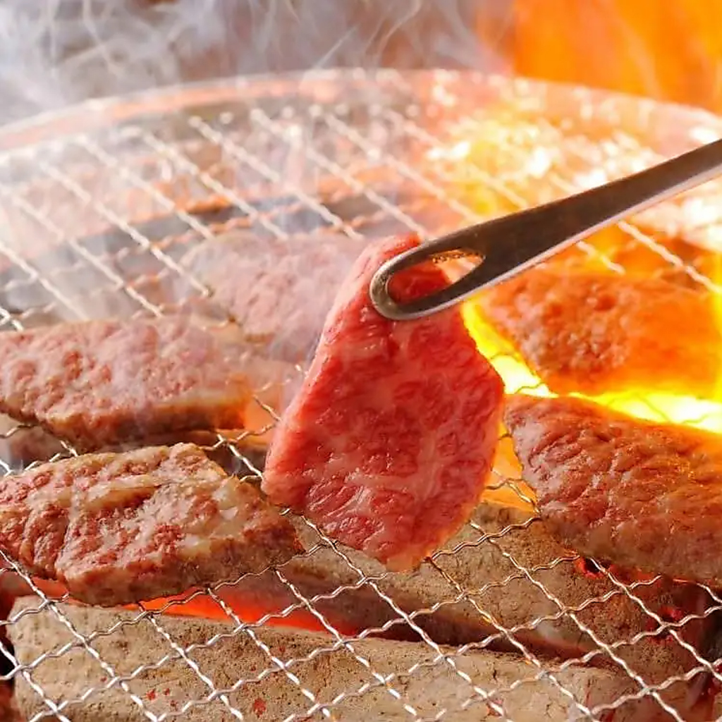 【焼肉三昧！】七輪焼肉のコースが登場！生ビールありの飲み放題付で大満足間違いなしのコースです♪