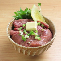 旨み溢れる！能登牛の絶品肉丼◎
