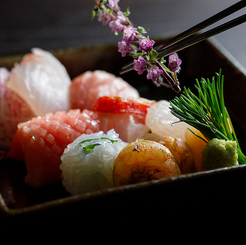 旬彩酒楽 貴いちは、季節の海鮮を丁寧に引き出す割烹居酒屋です。
