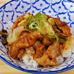 秩父ホルモン丼