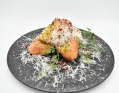 羊チーズの魅惑ガーリックトースト