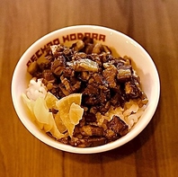 強火で一気に炒める台湾料理と丸荘醤油の深い味わい