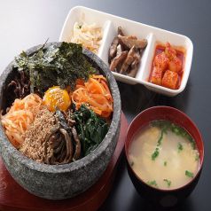 本場韓国味の定食