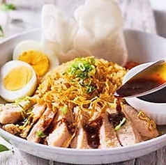 特製シンガポールチキンピラフ