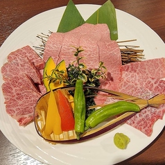 黒毛和牛特選三種盛り