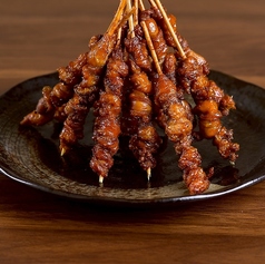 鶏皮ぐるぐる串