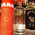 料理メニュー写真 ｢RAMMSTEIN FEUER & WASSER VODKA｣｢ブラックデスジン｣