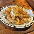 料理メニュー写真 サワークリーム&チリソースポテト