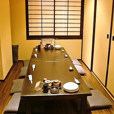 炭火焼処しろや 川崎店の雰囲気1