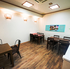 3~4名様のテーブル席です。