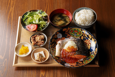 インパクト抜群！贅沢大判銀鮭いくら定食