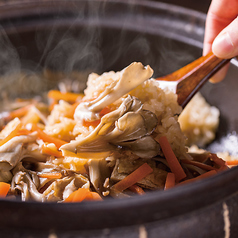 網焼き囲炉裏と土鍋 個室居酒屋 囲炉鶏 川越駅前店特集写真1
