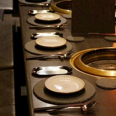 炭火と藁焼き 滾の雰囲気1