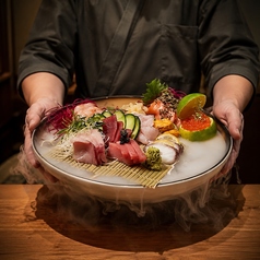 "本日の旬魚"お造り五点盛り合わせ