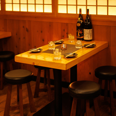 《2～4名様向け》◆会社帰りの飲み会はもちろん、女子会やデートなどにもお使いいただけるお席をご用意！