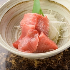 マグロ刺し