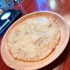 チーズたっぷりクアトロフォルマッジ