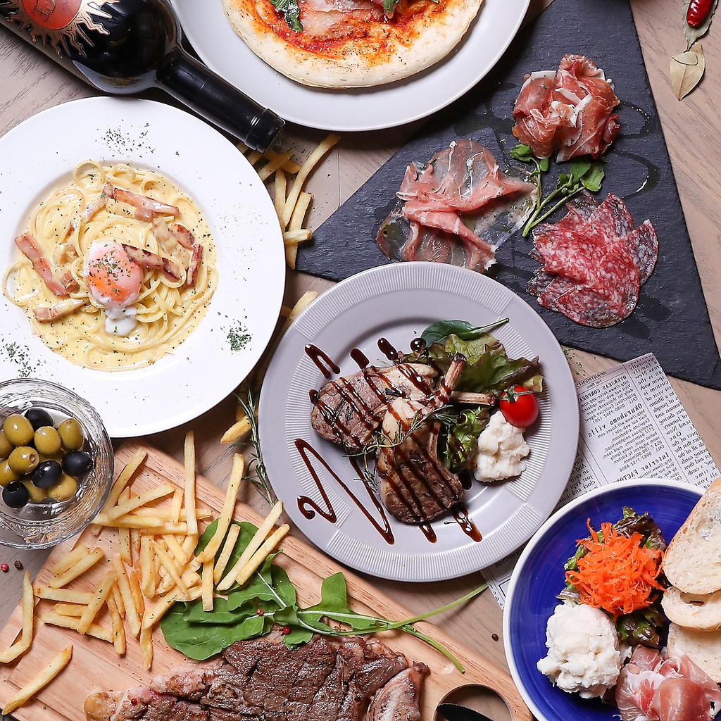 gossipでは前菜からメインの肉料理まで本格的な料理がお楽しみ頂けます。