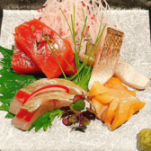 旬菜美酒と魚たけ芯の写真