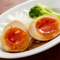 料理メニュー写真 とろとろ黒ビール煮卵