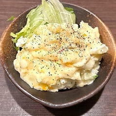 自家製ポテトサラダ