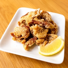 鶏皮唐揚げ