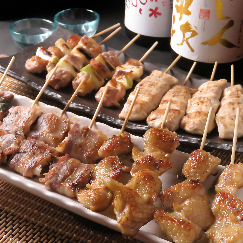 日本三大地鶏のひとつ、名古屋コーチンを贅沢に使用しています！その旨味を存分に味わってみて下さい