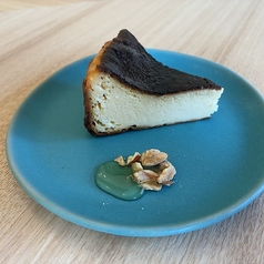 北海道クリームのバスクチーズケーキ