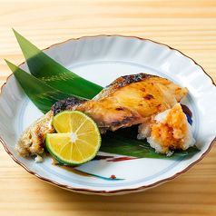 寒鰤かま塩麹焼