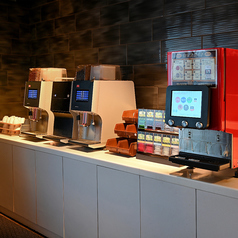 ブッフェコースには約25種の飲み放題付