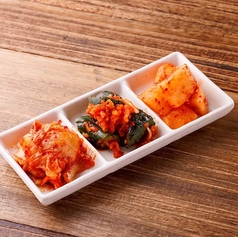 キムチ盛り合わせ