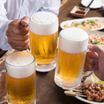 刺身や炭火焼きの旨みを引き立てるのはやっぱり冷えたビール。のどごし爽快な一杯で、仕事帰りの一日を贅沢に締めくくれます。