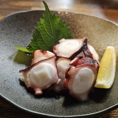 茹で蛸ぶつ切り