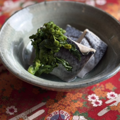 【酒肴】菜の花とにしんの昆布酢〆