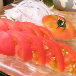 晴れの日の多い岡山の日差しをいっぱい浴びた桃太郎トマトの素材の味を是非味わってください♪